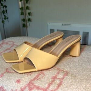 PrettyLittleThing Yellow Block Heel
